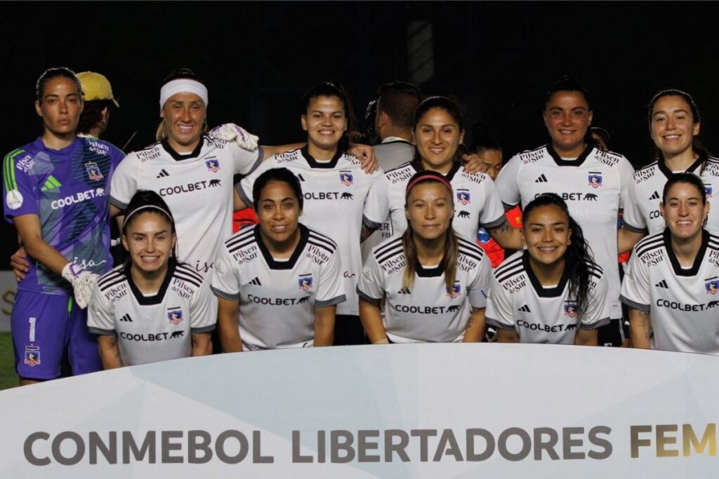 La formación de Colo-Colo para enfrentar a Santos en Copa Libertadores.