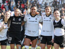 Jugadoras de Colo-Colo en el triunfo frente a Universidad de Chile.