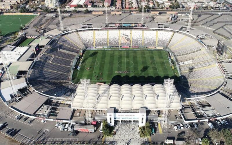 Toma aérea del Estadio Monumental.