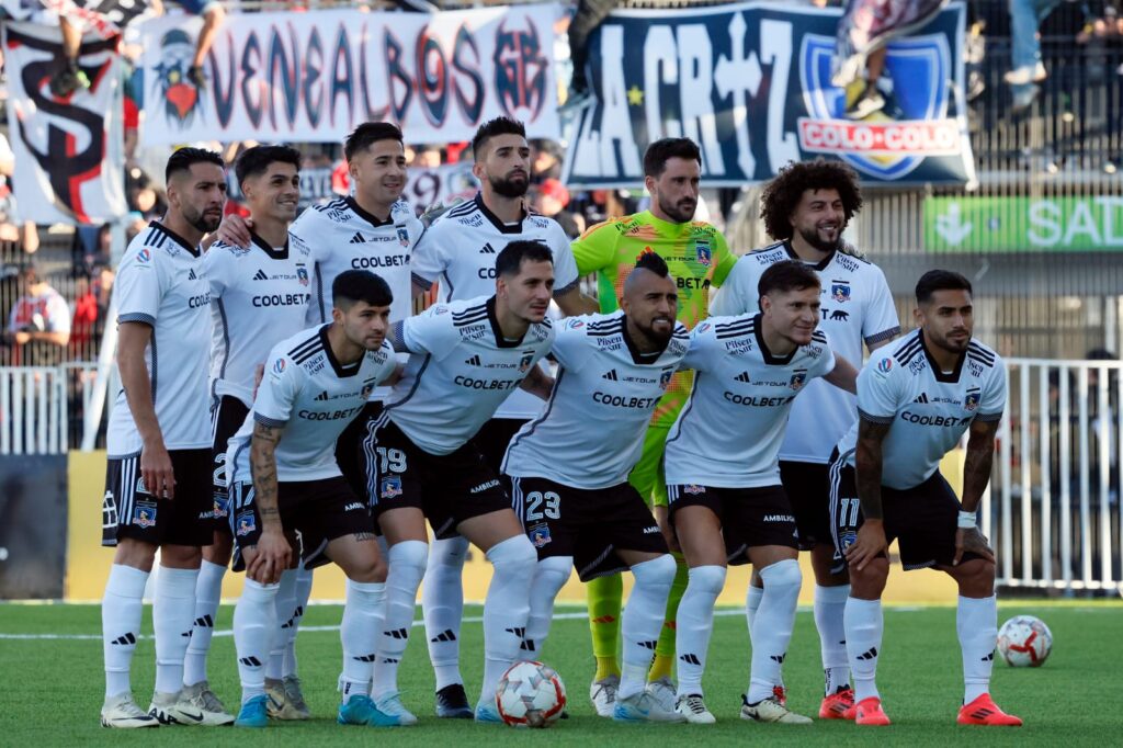 Formación Colo-Colo vs Unión la Calera en el Estadio Nicolás Chahuán.