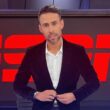 Primer plano a Jorge Valdivia con el fondo de ESPN