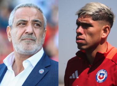 Primer plano a los rostros de Pablo Milad y Carlos Palacios con indumentaria de la Selección Chilena.