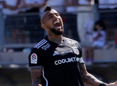 Primer plano a Arturo Vidal lamentándose en el partido frente a Deportes Copiapó.