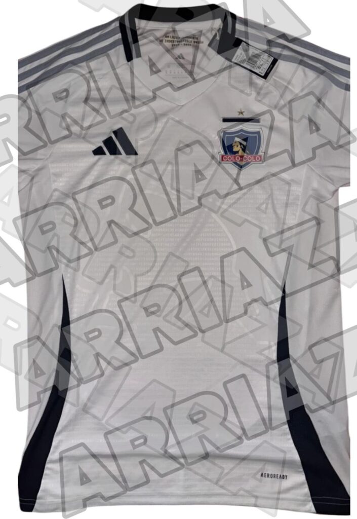 Filtración de la camiseta blanca de Colo-Colo para 2025