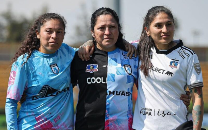 Reunión de Yenny Acuña y su familia tras el partido de Colo-Colo Femenino vs Deportes Iquique