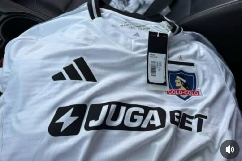 Camiseta de Colo-Colo 2025