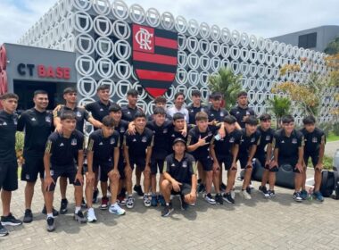 Colo-Colo Sub-16 en el Centro Deportivo de Flamengo.