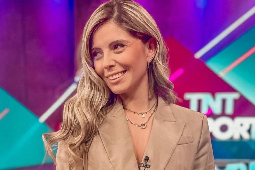 La periodista de TNT Sports, Verónica Bianchi.