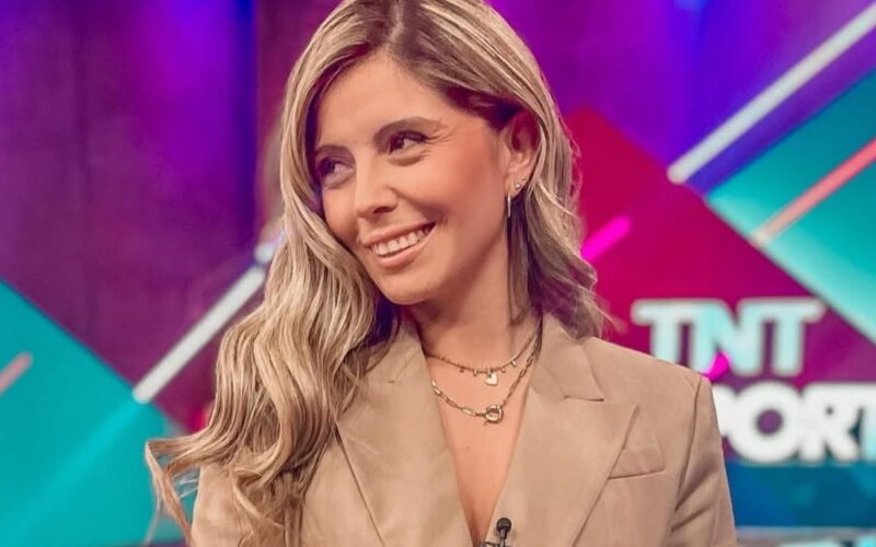 La periodista de TNT Sports, Verónica Bianchi.