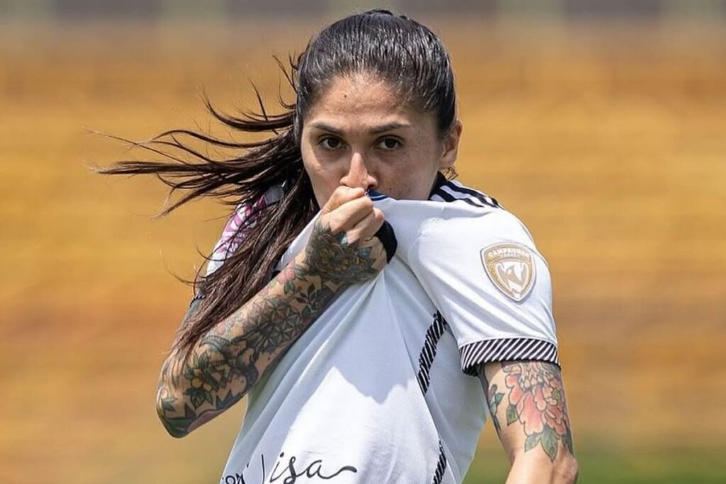 La jugadora de Colo-Colo, Yenny Acuña.