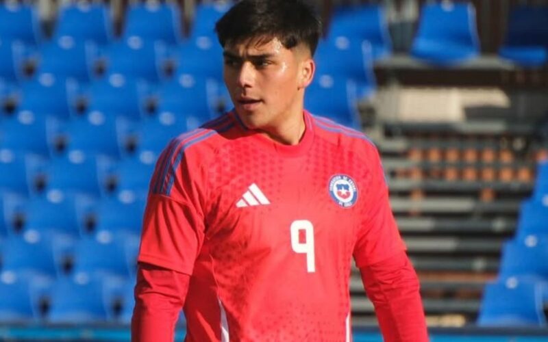 Damián Pizarro en la Selección Chilena Sub-20.