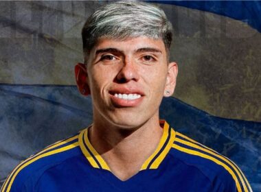 Carlos Palacios fue presentado como refuerzo de Boca Juniors.