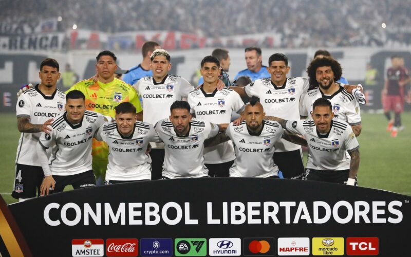 Formación de Colo-Colo vs River Plate en la Copa Libertadores 2024.