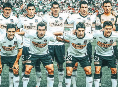 Jugadores de Colo-Colo formados para una foto oficial.