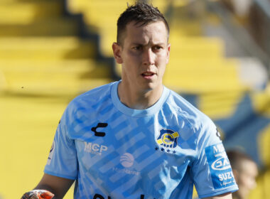 Ignacio González con la camiseta de Everton de Viña del Mar.