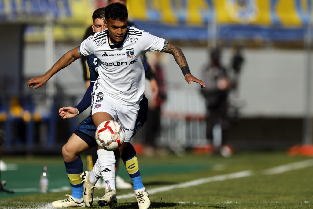 El jugador de Colo-Colo, Daniel Gutiérrez.