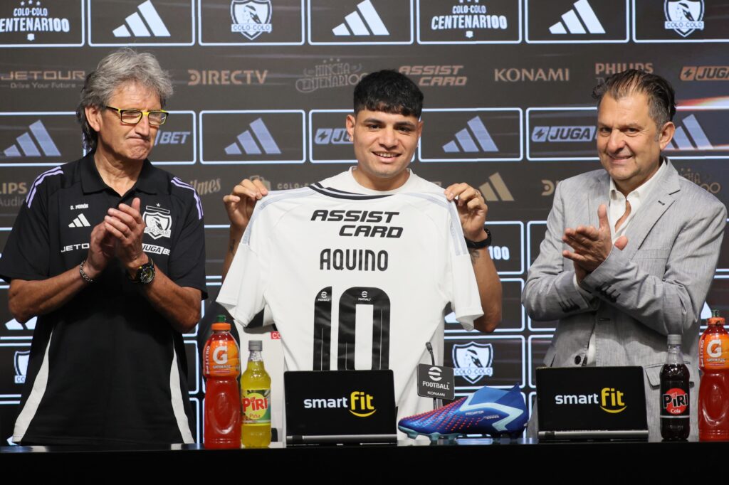 Daniel Morón, Claudio Aquino y Aníbal Mosa durante la presentación del volante.