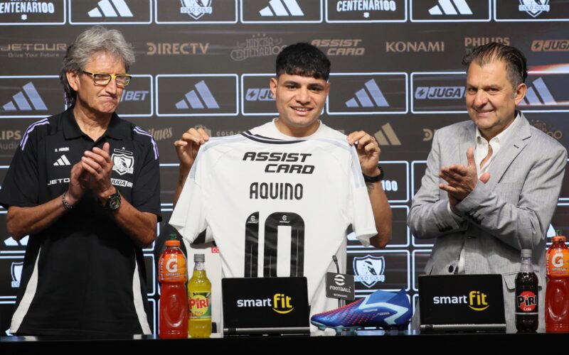 Daniel Morón, Claudio Aquino y Aníbal Mosa durante la presentación del volante.