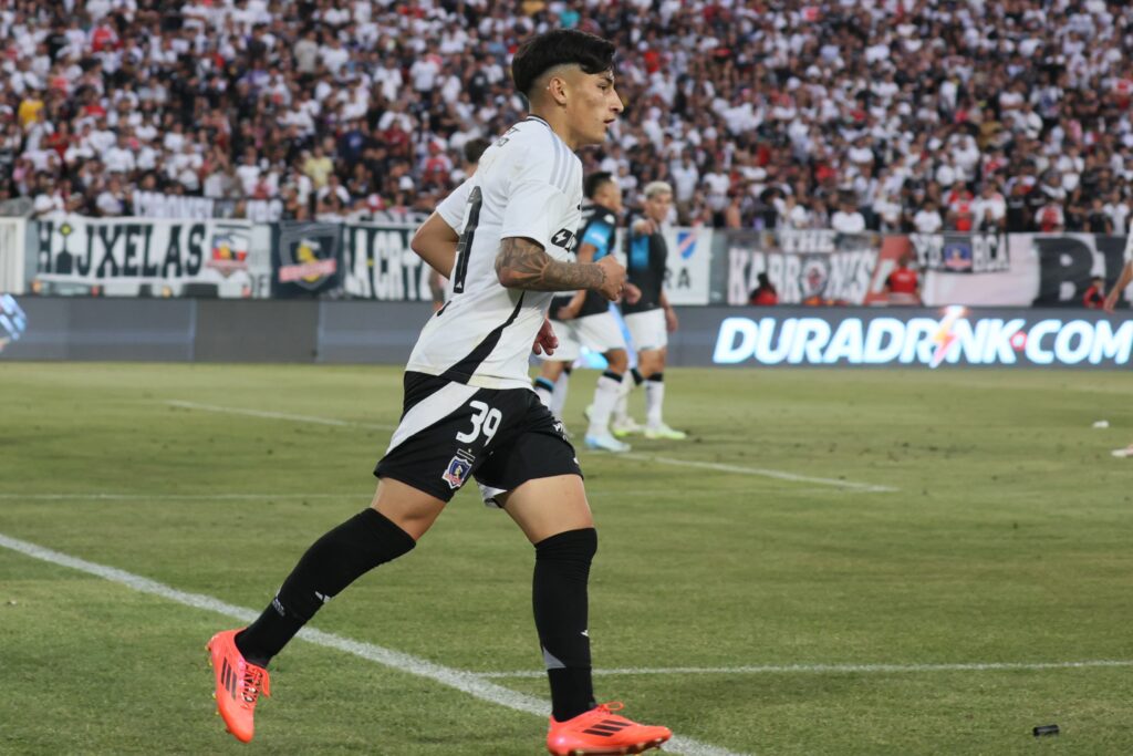 Debut de Francisco Marchant vs Racing Club en el Estadio Monumental.