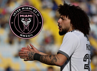 Primer plano de Maximiliano Falcón junto al escudo del Inter de Miami.