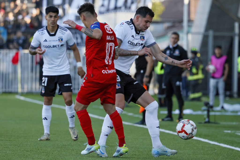 Colo-Colo cedió a tres jugadores a Unión La Calera.