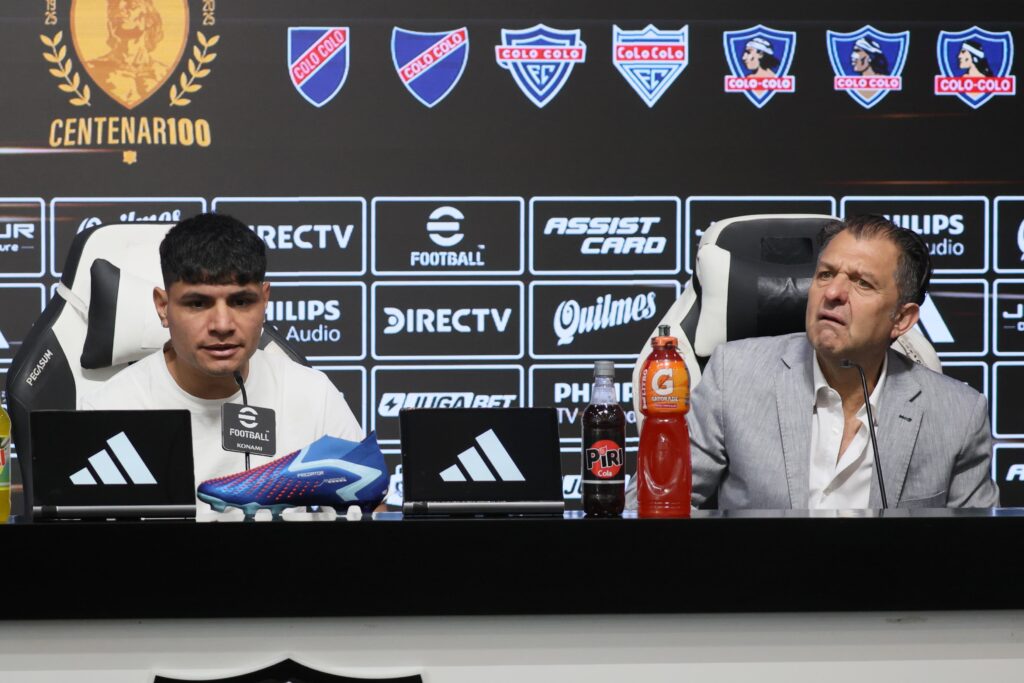 Presentación de Claudio Aquino como nuevo refuerzo de Colo-Colo.