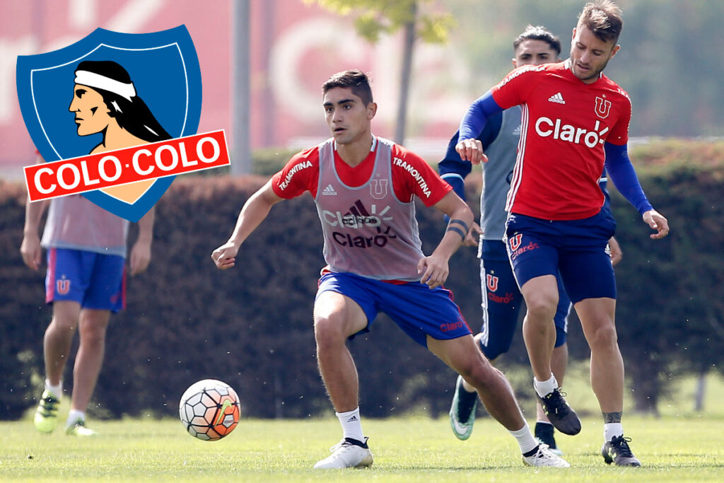 Nicolás Ramírez entrenando en Universidad de Chile junto al escudo de Colo-Colo.