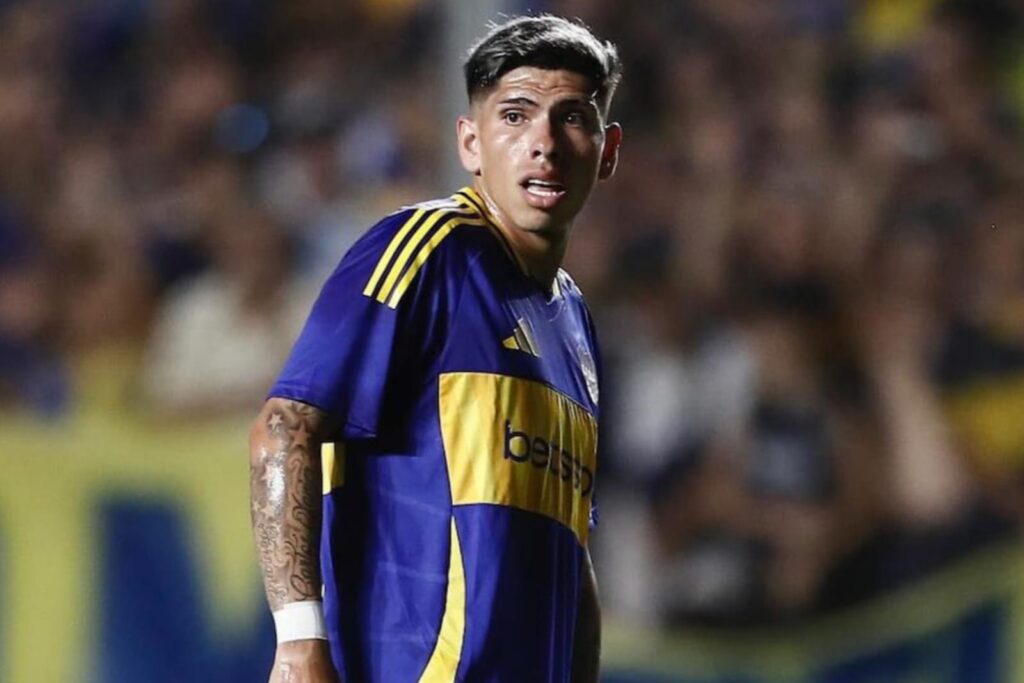 Carlos Palacios con la camiseta de Boca Juniors