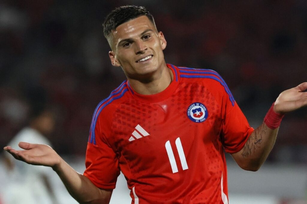 Lucas Cepeda en la Selección Chilena frente a Panamá.