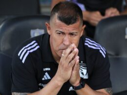 Jorge Almirón en el partido de Colo-Colo vs Unión San Felipe por Copa Chile.