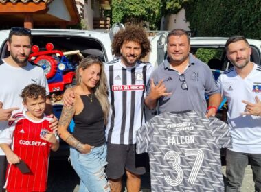 Maximiliano Falcón y Florencia Pouso con la gente de Ruta del Hincha.