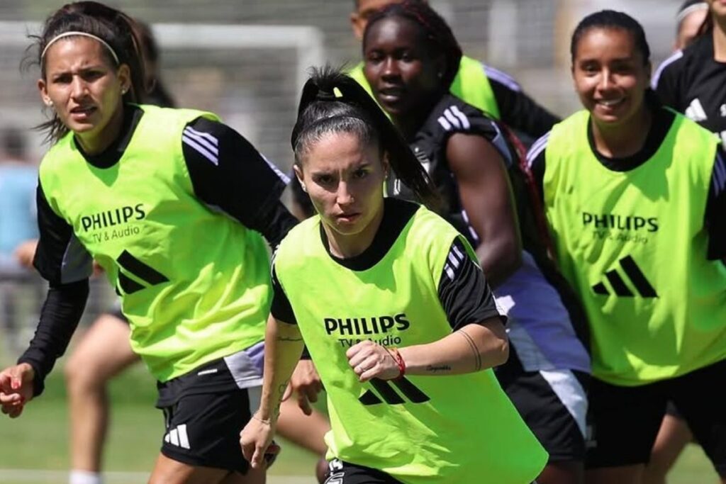 Colo-Colo femenino prepara su debut en la Liga Femenina