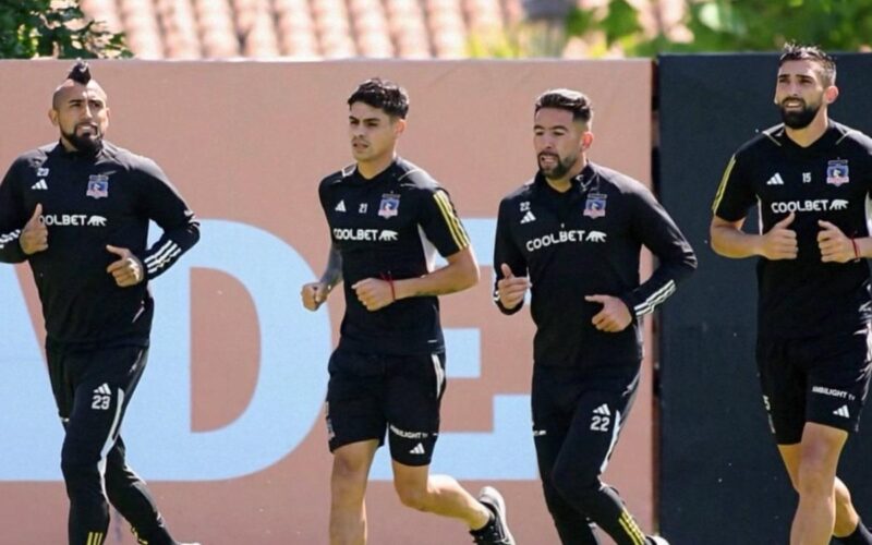 Entrenamiento de Colo-Colo en el Estadio Monumental.