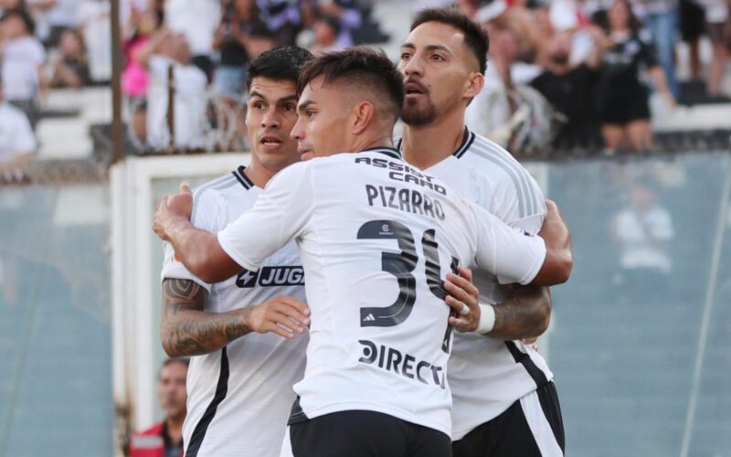 Gol de Colo-Colo frente a Unión San Felipe en el Estadio Monumental.