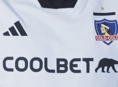 Camiseta de Colo-Colo 2024.