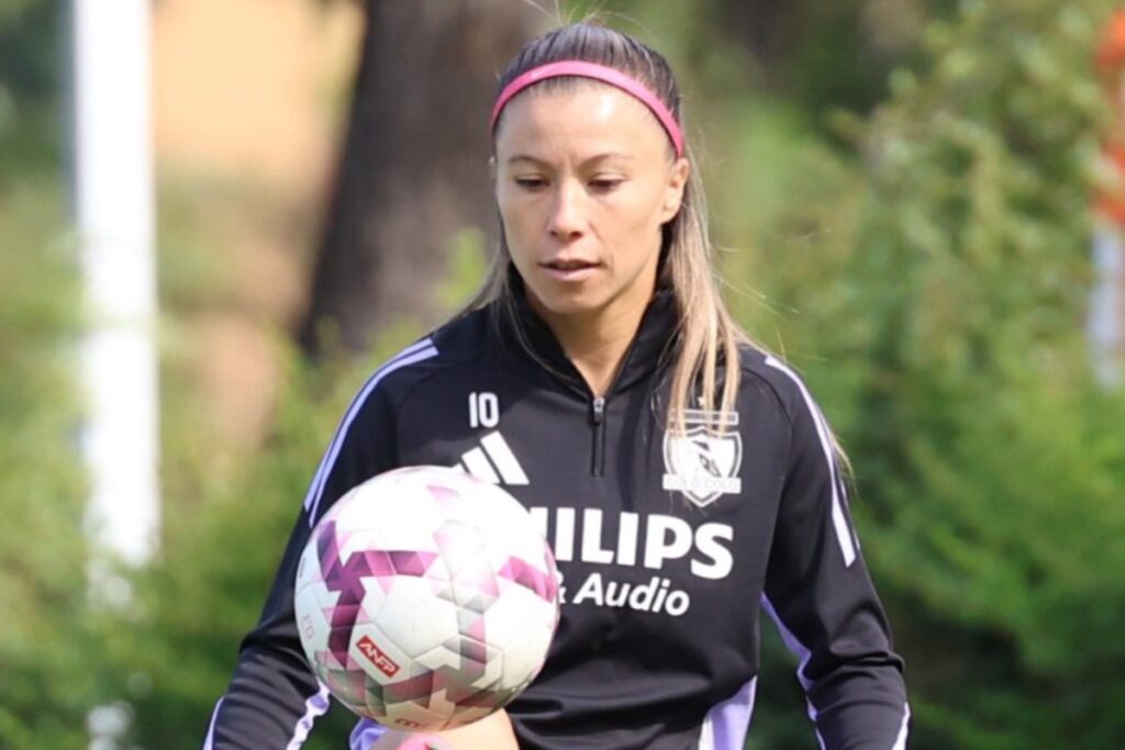 Yanara Aedo en la pretemporada de Colo-Colo Femenina